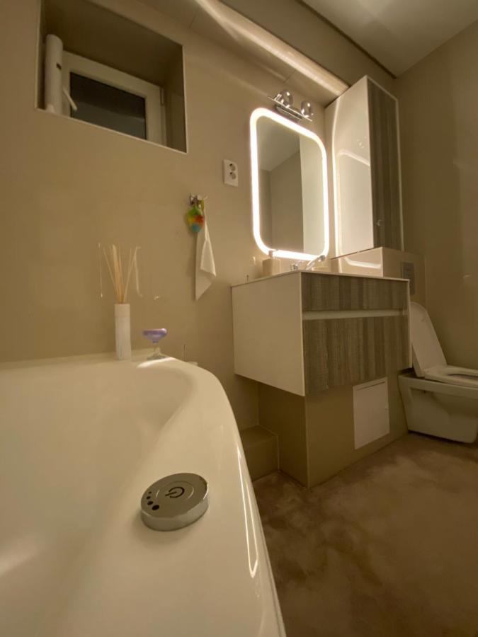 Apartament Eden Luxury Braiła Zewnętrze zdjęcie