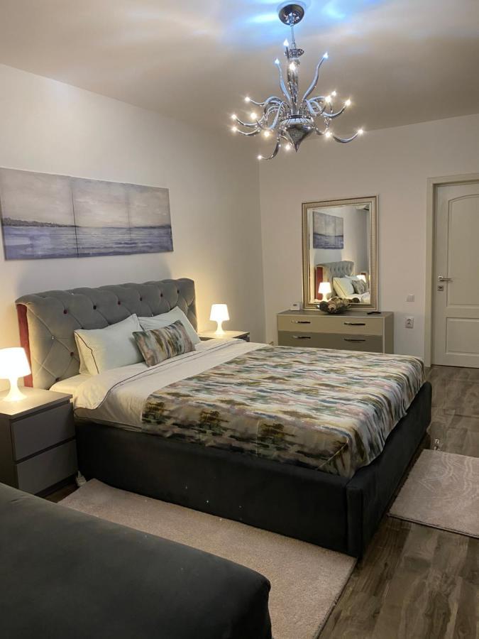 Apartament Eden Luxury Braiła Zewnętrze zdjęcie